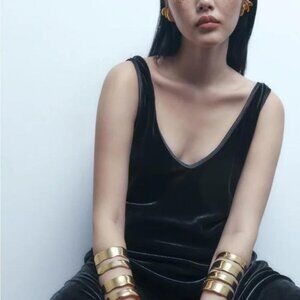 Zara PACK OF WAVY BRACELETS NWT